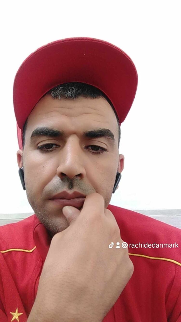  ,   Rachid Maroc, 45 ,   ,   