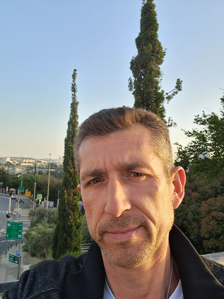  ,   , 48 ,   c , 