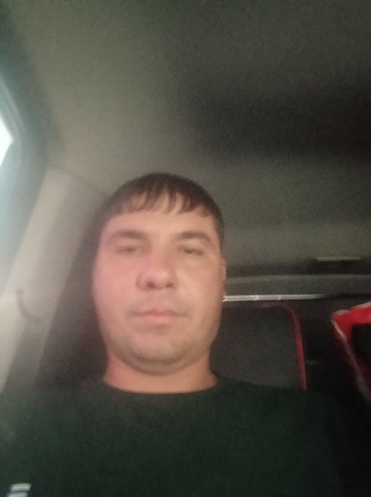  46814760  , 35 ,    