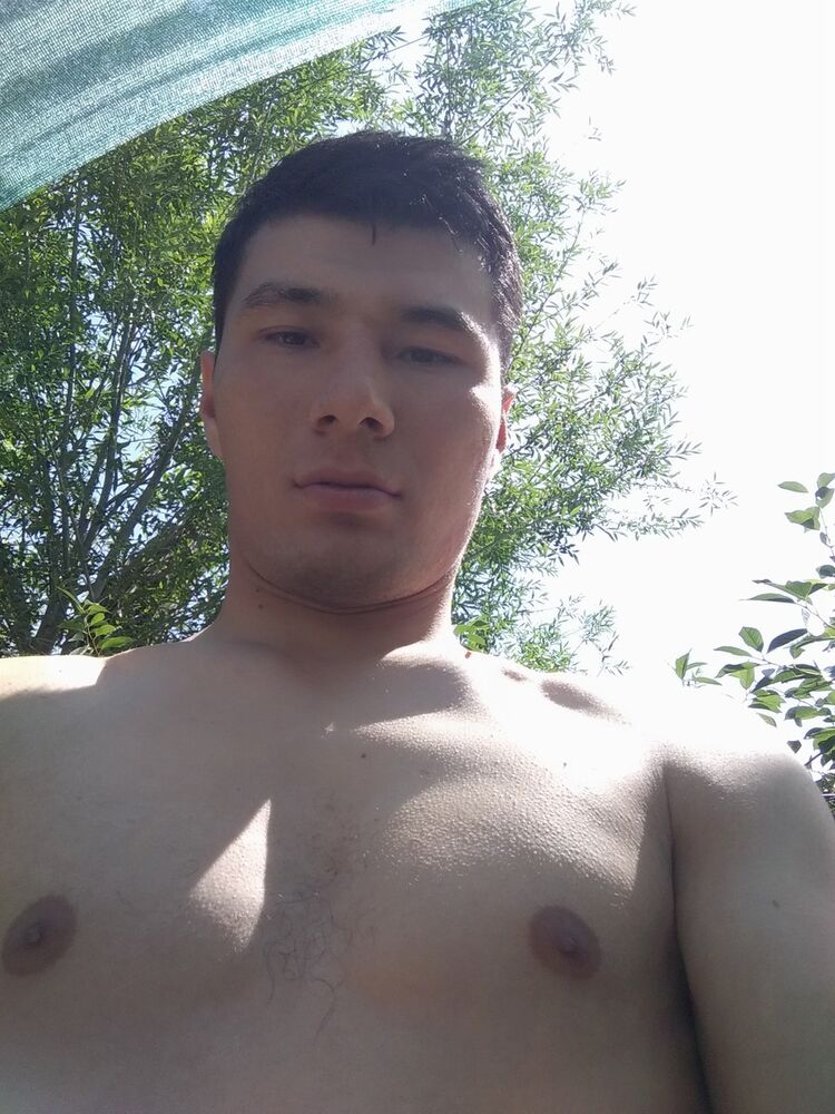  16802740  Bek, 31 ,    