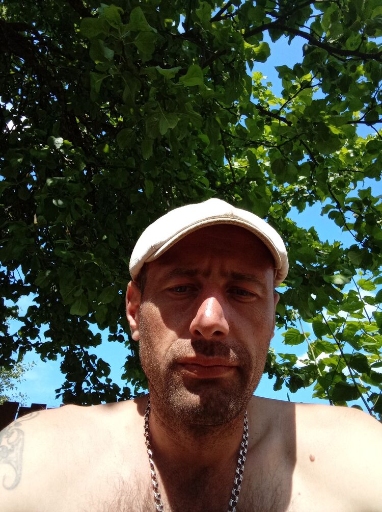  35306840  , 40 ,    