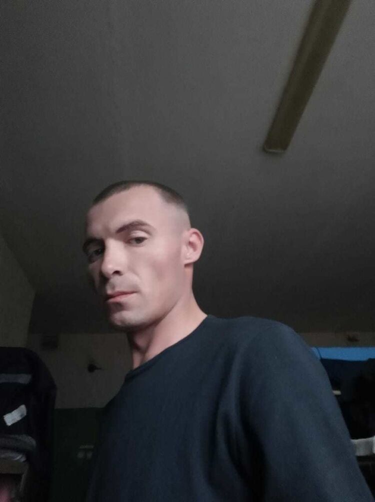  18306750  , 39 ,    