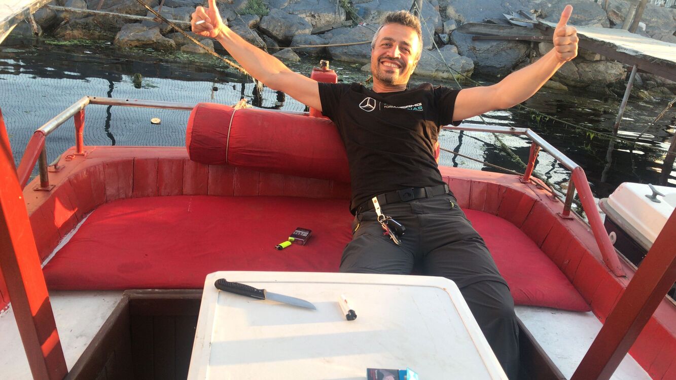  48067980  Murat, 41 ,    