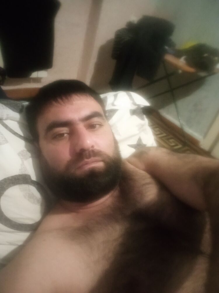  48839230  Taleh, 36 ,    