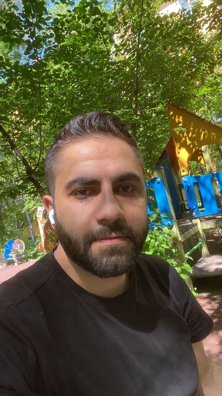  50443920  Mesut, 26 ,    