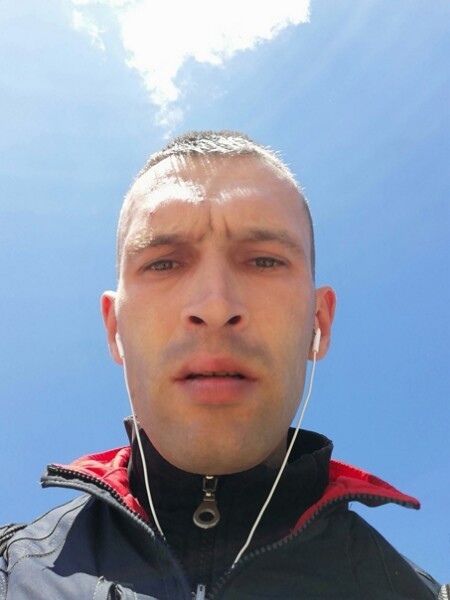  39482430  , 37 ,    