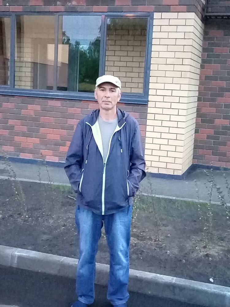  35573920  , 49 ,    