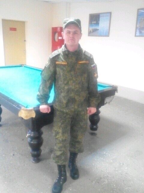  8728570  , 35 ,    -