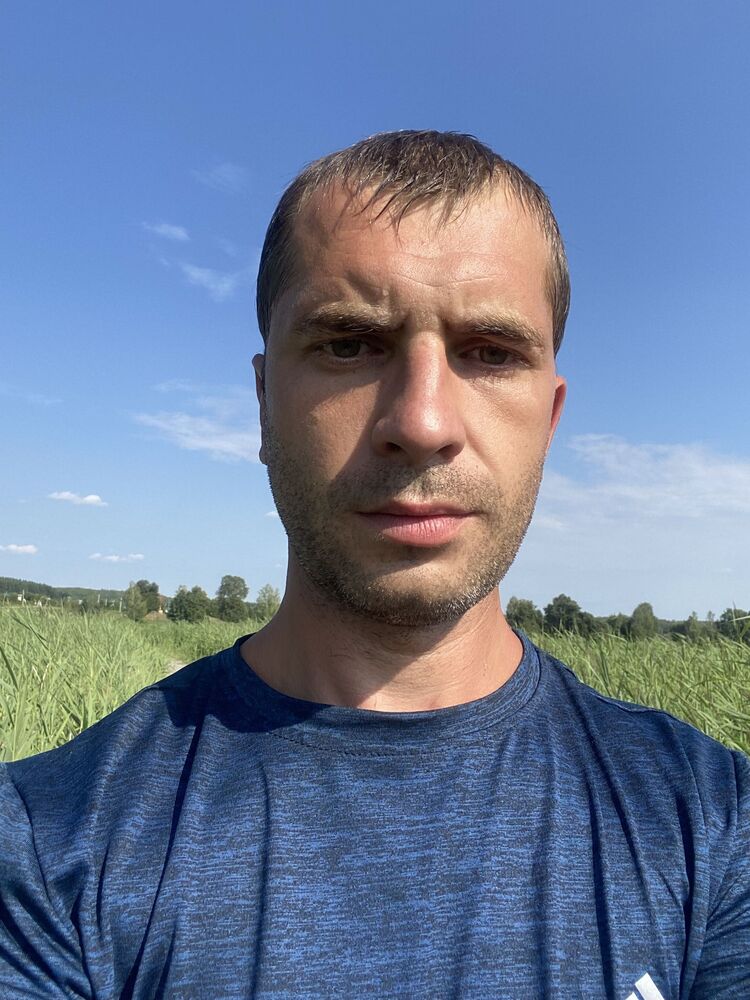  44768230  , 33 ,    