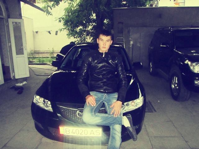  4160610  Malik, 31 ,    