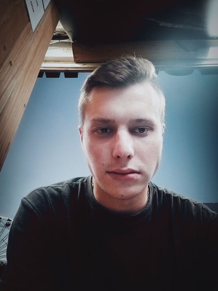  38944970  , 24 ,    