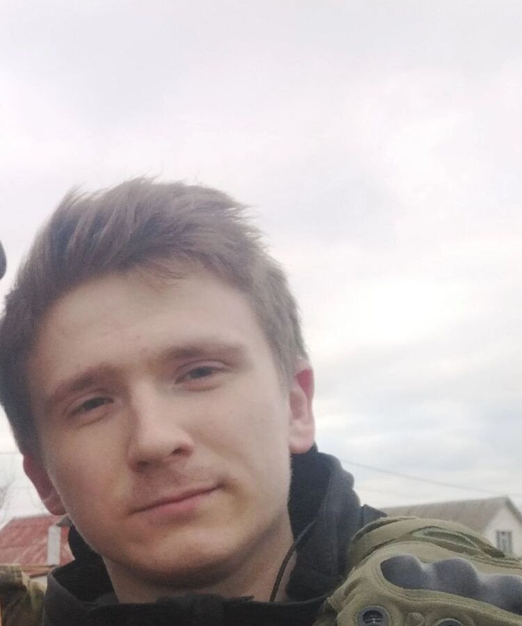  34747720  , 22 ,    