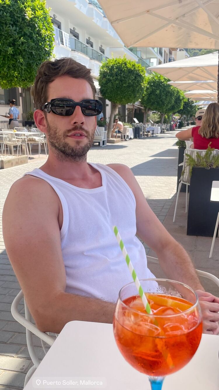  54300200  , 37 ,    -