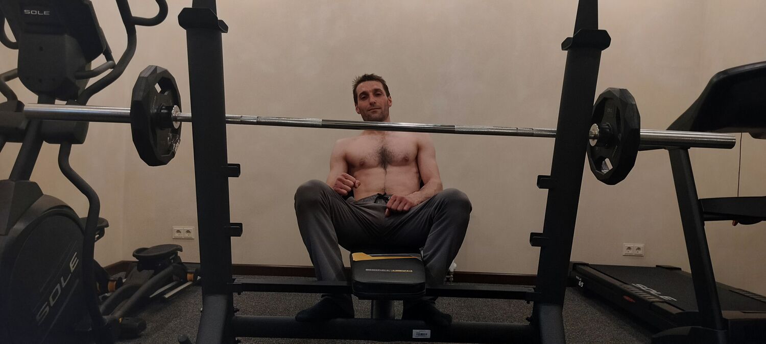  ,   Arsen, 37 ,   ,   