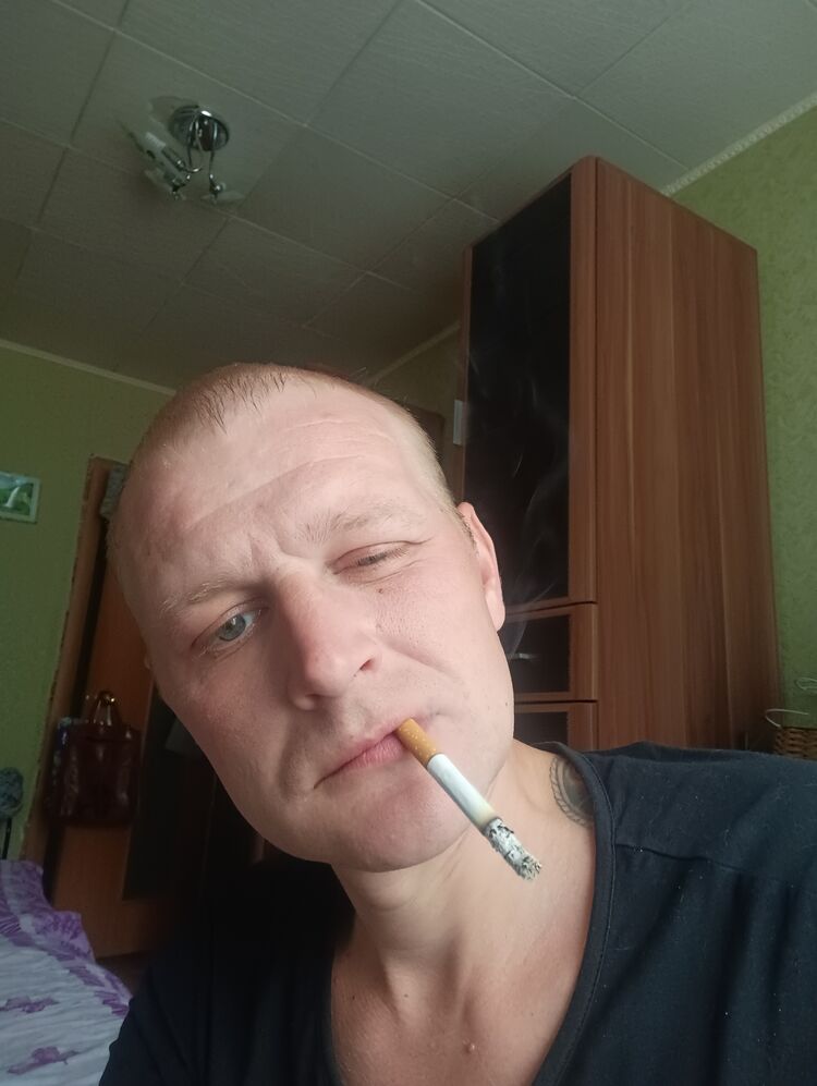  ,   Aleksandr, 40 ,   ,   