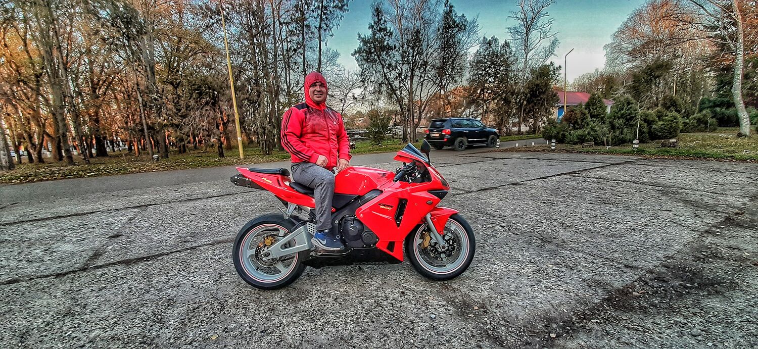  ,   Slavik, 31 ,   ,   