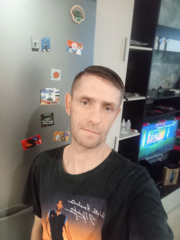  48073380  , 40 ,    
