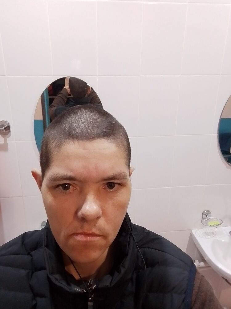  ,   Yura, 38 ,   , c , 
