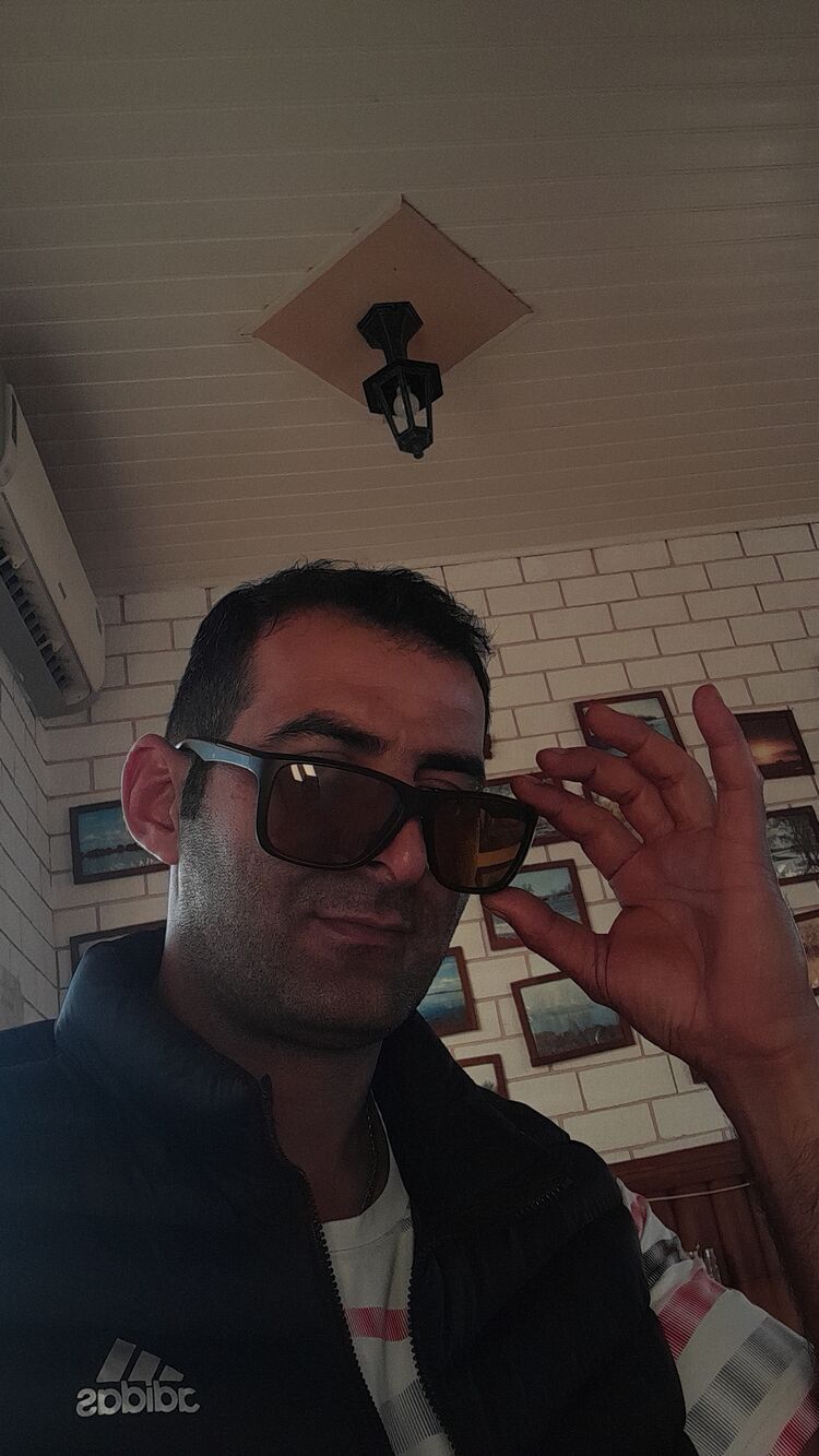  38518850  Edik, 35 ,    