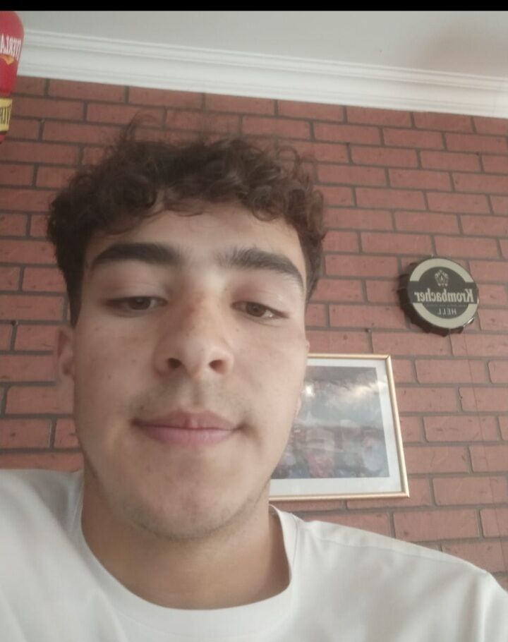  51684220  , 25 ,    