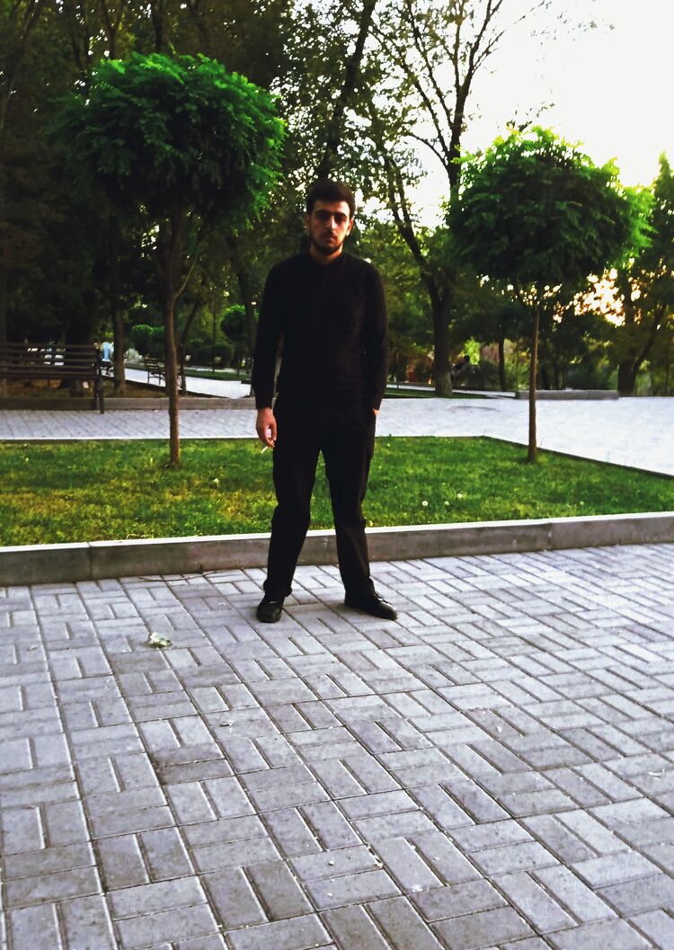  ,   Grisha, 22 ,   ,   