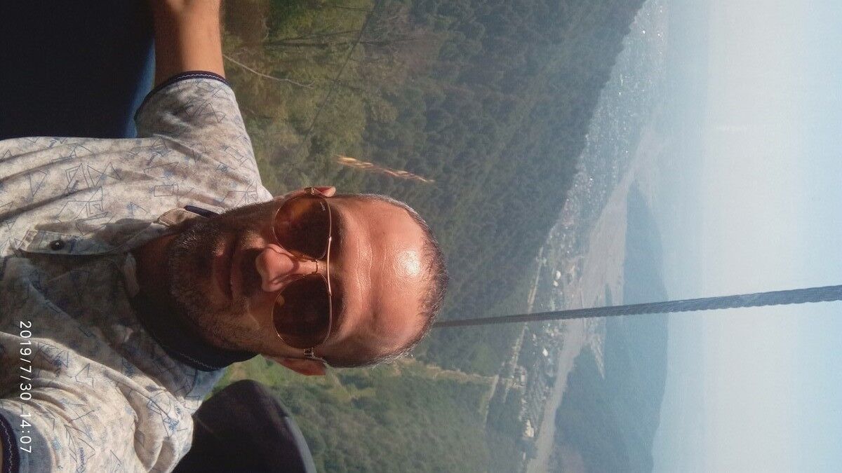  18450800  Ilqar, 43 ,    