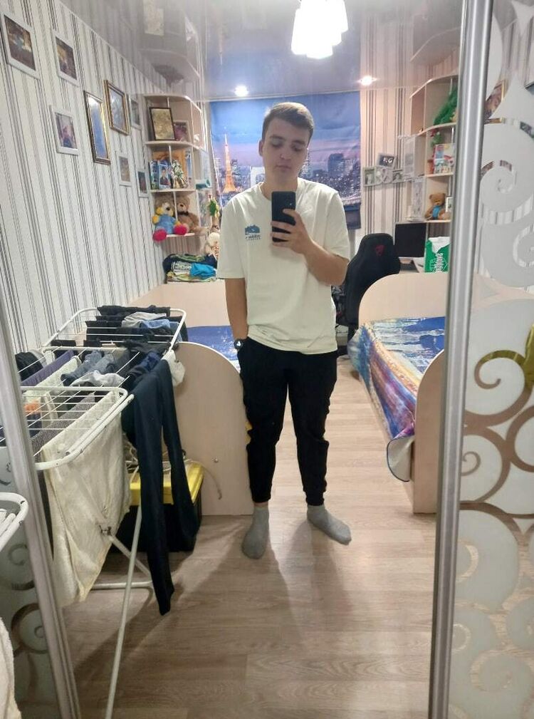  -,   Kostya, 23 ,  