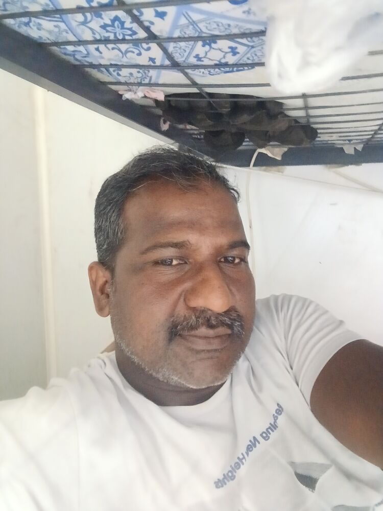  45564360  Sandeep, 43 ,    