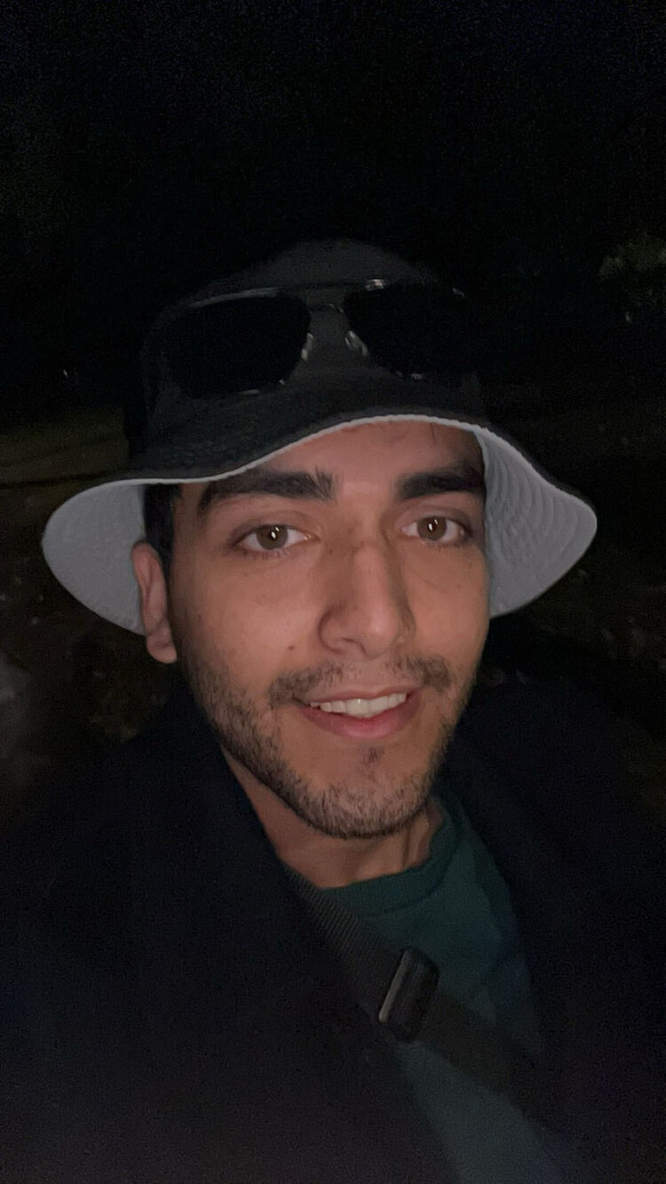  53530290  Noah, 21 ,    Belconnen