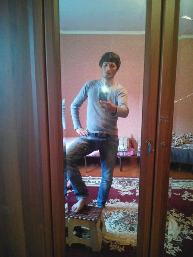  ,   Idris, 36 ,   ,   , c 