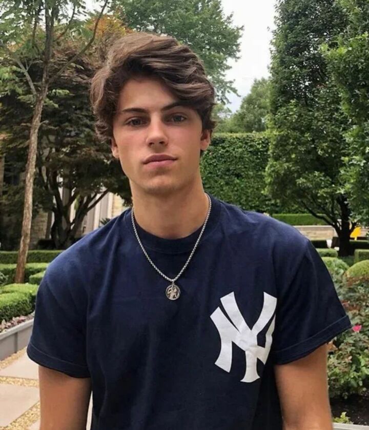 ���� 48558260 ����� ������, 23 ����, ���� ���������� � ������