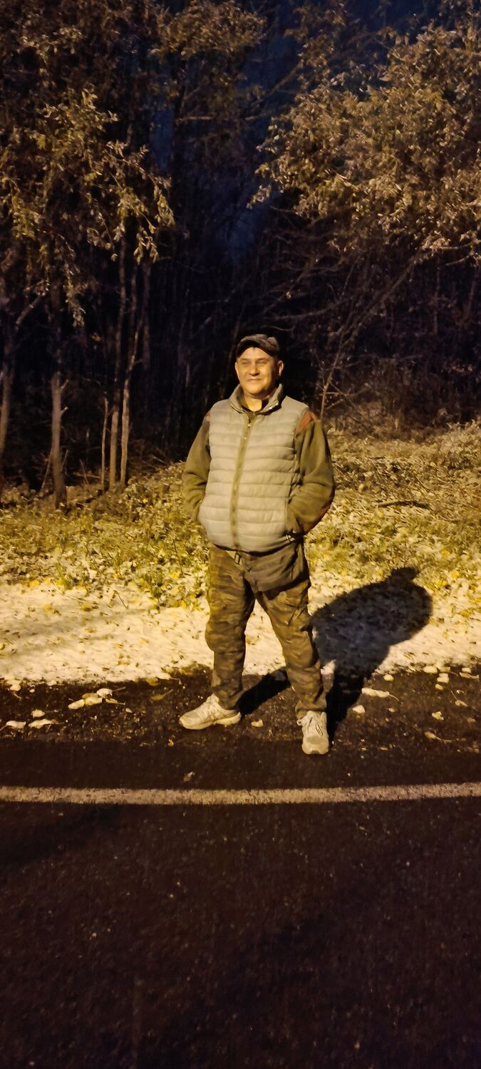  54055920  Bart, 36 ,    