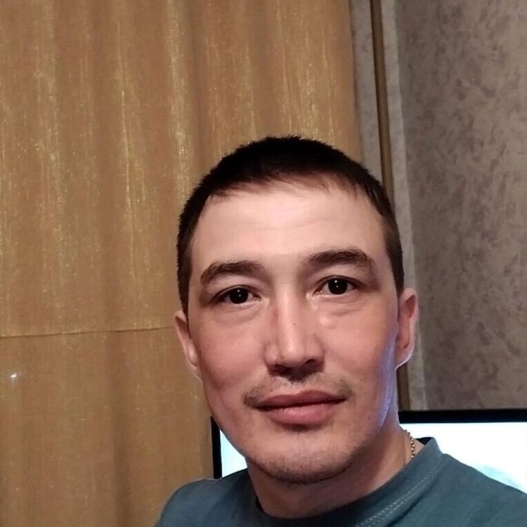  ,   Marsel, 38 ,   ,   