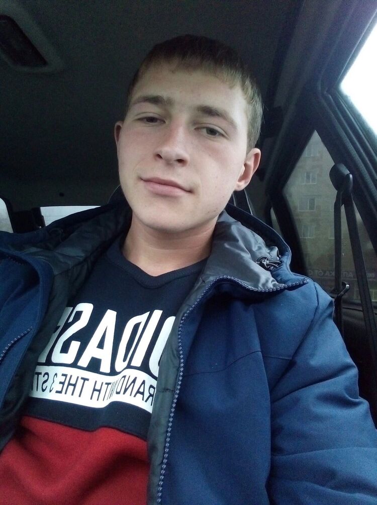  ,   Vlad, 28 ,   ,   