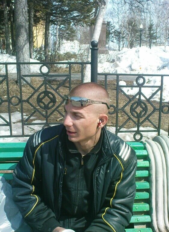 32759580  , 37 ,    