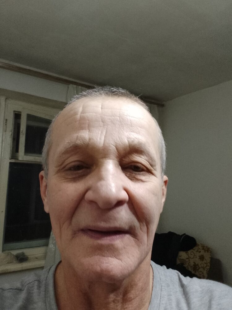  49126330  , 57 ,    