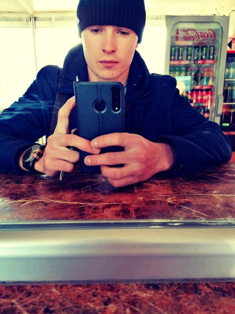  ,   Jonnik, 28 ,   ,   