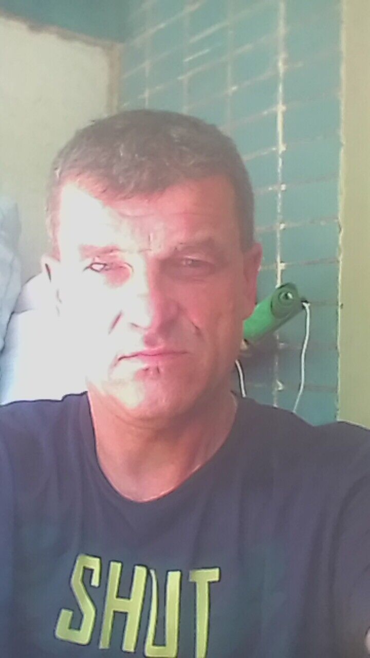  23184470  , 52 ,    