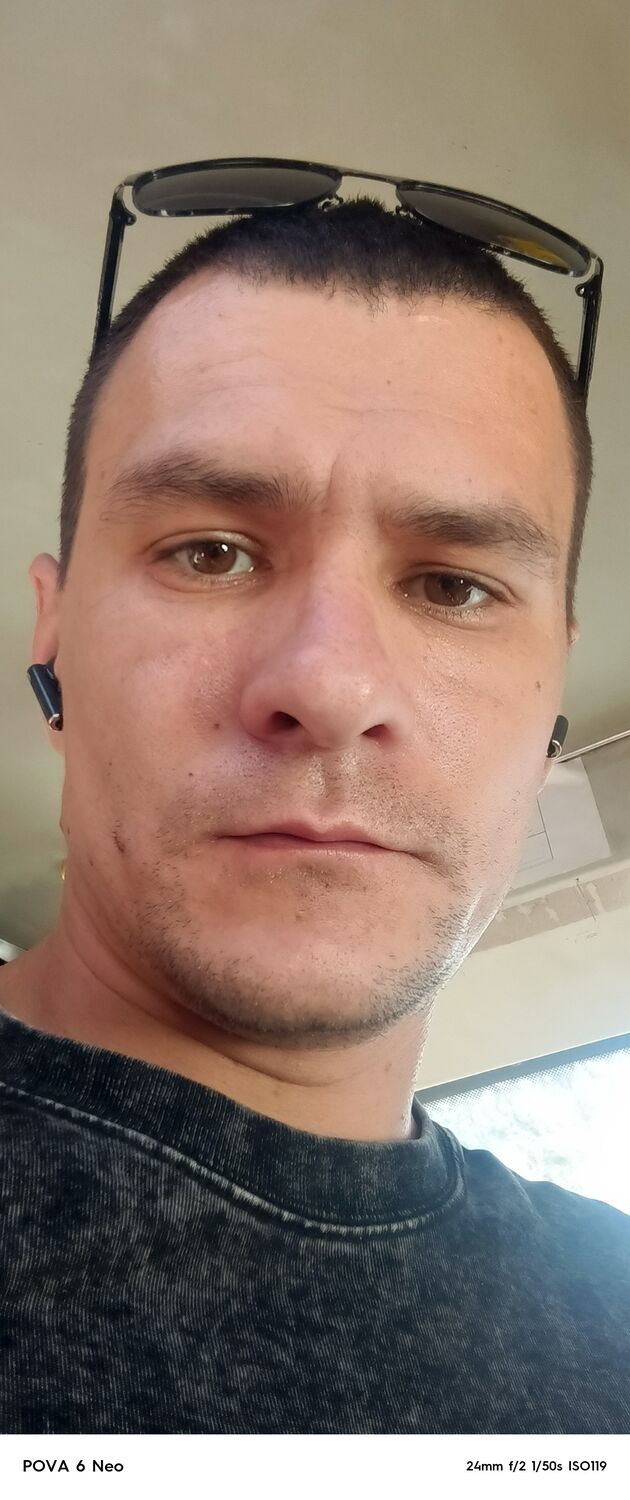  53167950  , 27 ,    