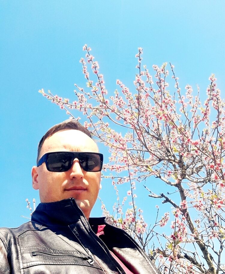 ���� 46673600 ������� �������, 37 ���, ���� ���������� � �������������