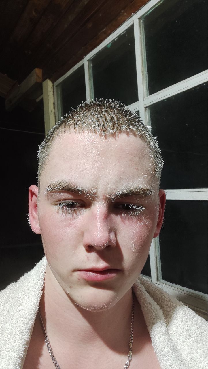  42177610  , 24 ,    