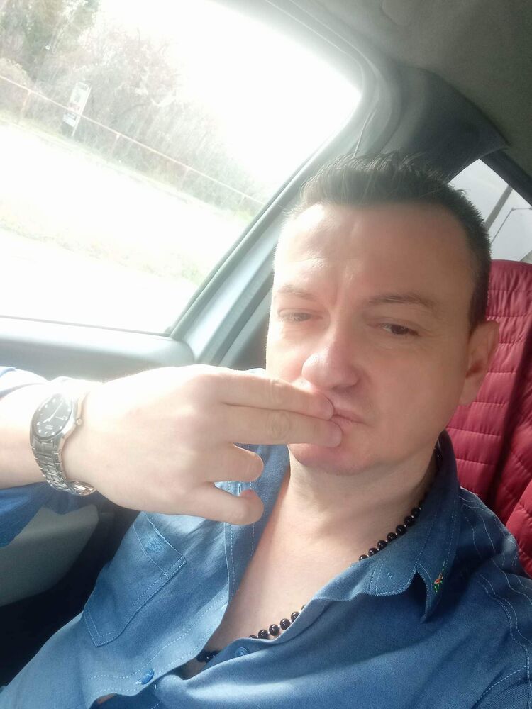  36537890  , 44 ,    
