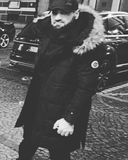 ���� 42710740 ����� Karen, 1 ���, ���� ���������� � �������