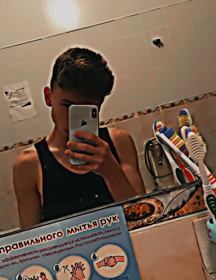  44868890  , 19 ,    -