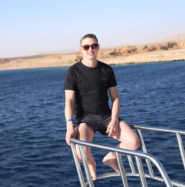  ,   Alex, 35 ,   ,   