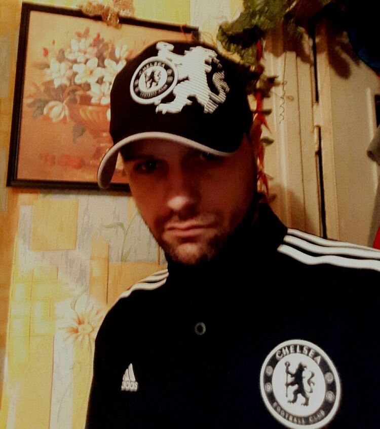  9714700  Alexandr, 38 ,    