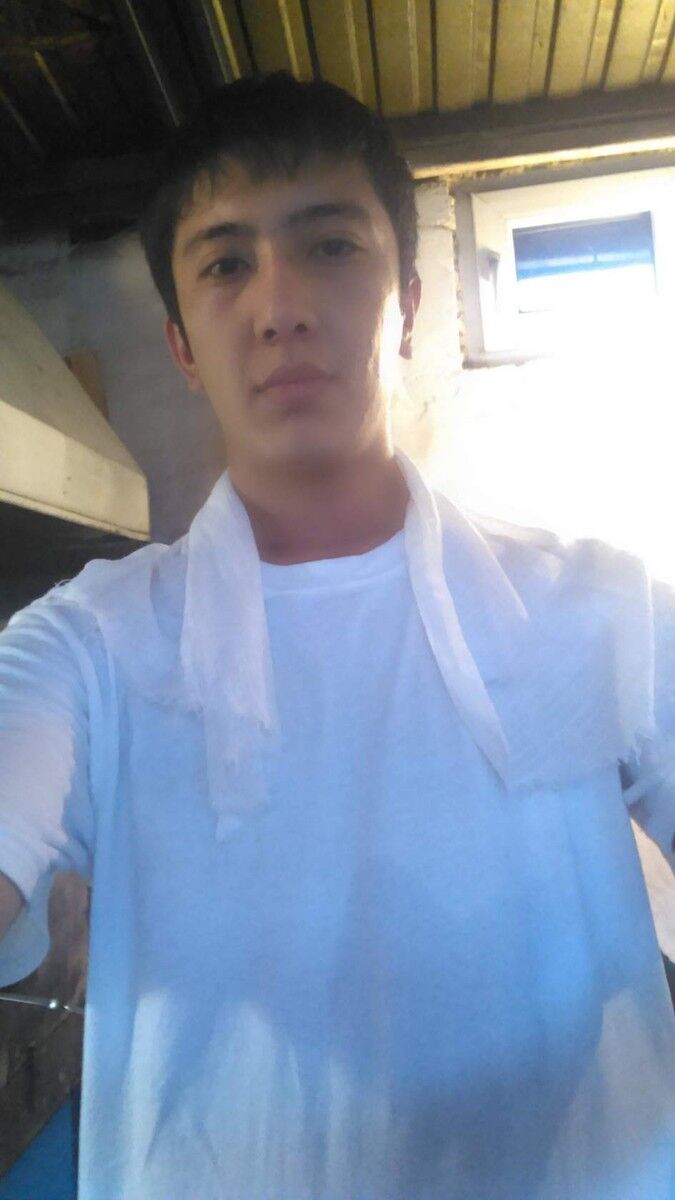  ,   Oybek, 32 ,   ,   , c 