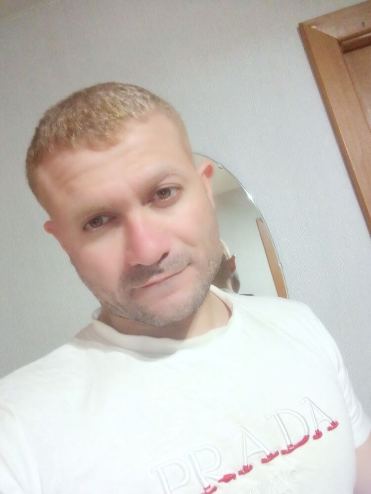  42841980  , 32 ,    