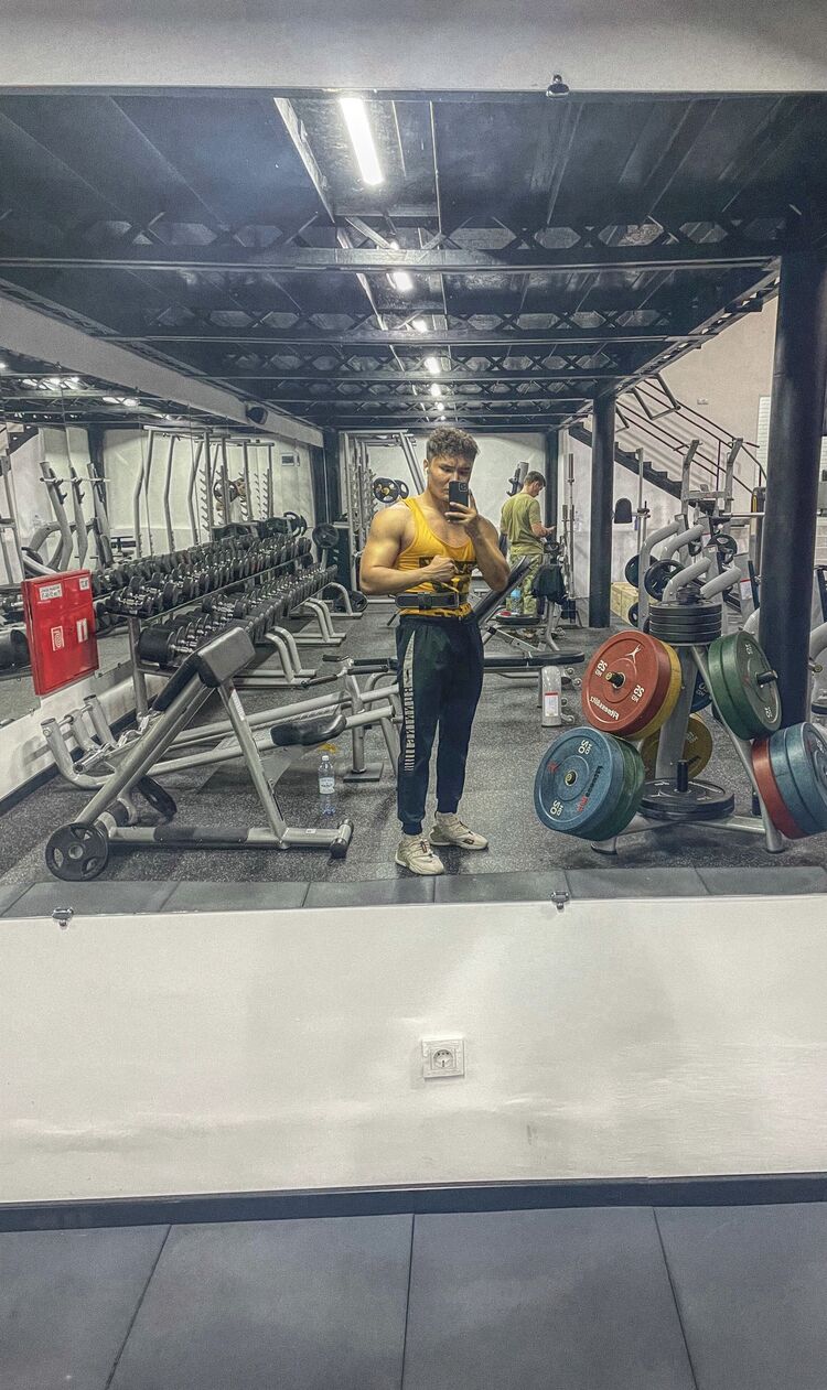  27186100  White, 27 ,    