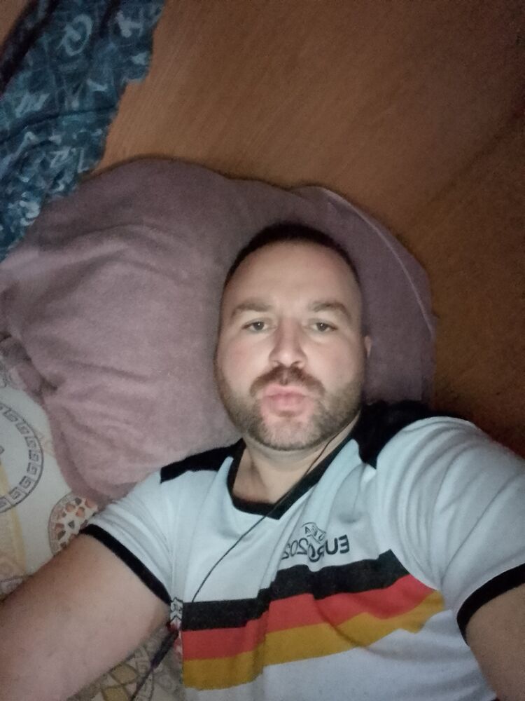  33828340  Dejan, 40 ,    Backa Topola